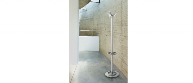 Coat stand King